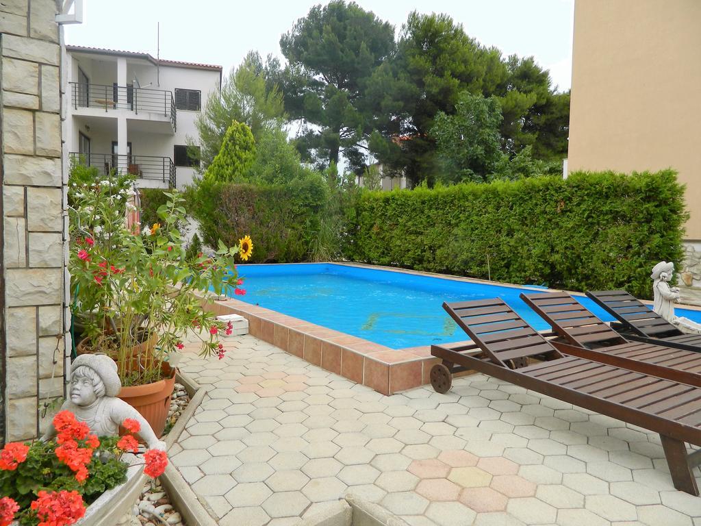 Apartments Vila Palma Медулин Экстерьер фото